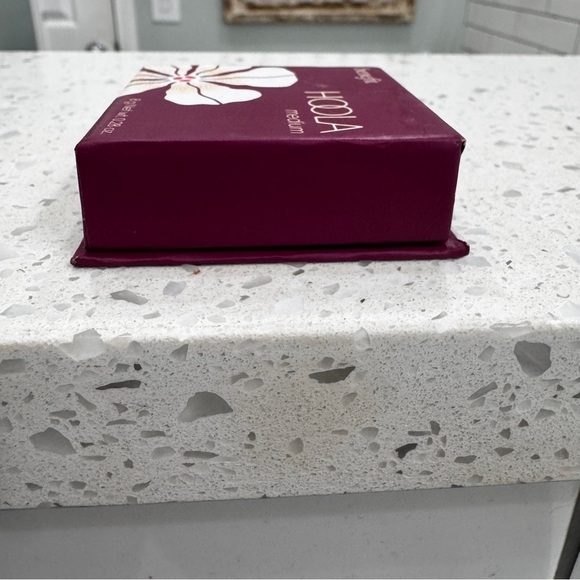 Benefit Hoola Matte Powder Bronzer - Medium (Used 1x, Like New) - Picture 6 of 8